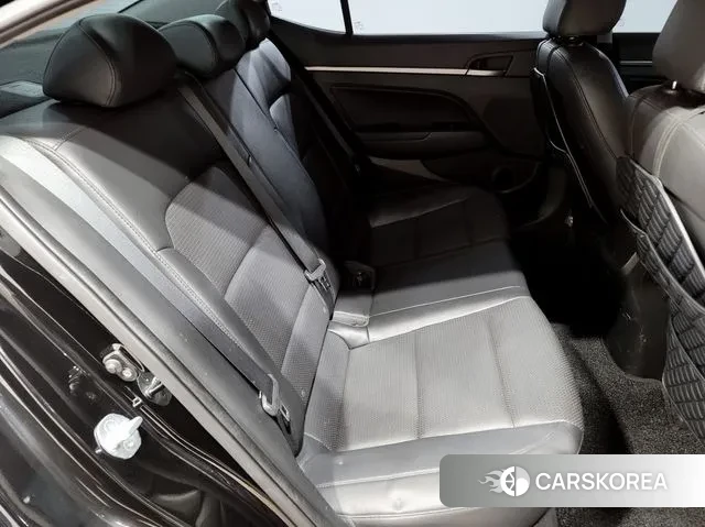 Hyundai Avante AD id 3440128 из Кореи 10