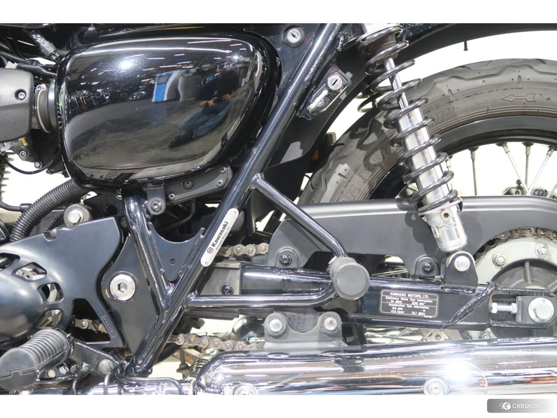 Kawasaki W800 CAFE id 4192817 из Японии 10