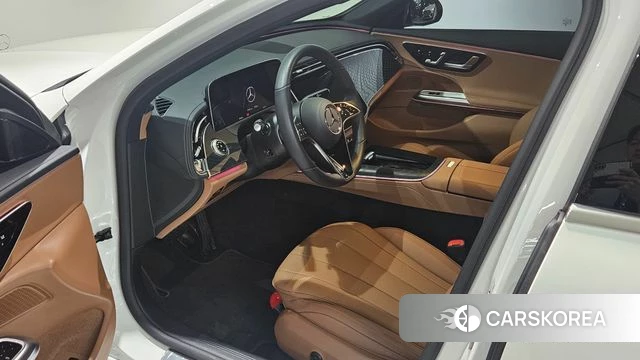 Mercedes-Benz E-Class W214 id 4279753 из Кореи 10