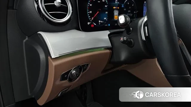 Mercedes-Benz E-Class W213 id 3759886 из Кореи 10