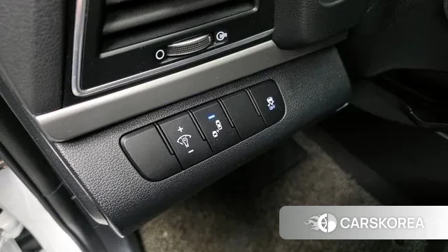 Hyundai Avante AD id 3714048 из Кореи 10