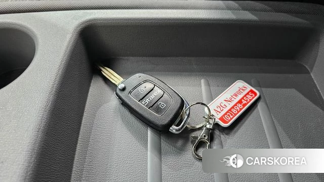 Hyundai The New Grand Starex id 4187770 из Кореи 10