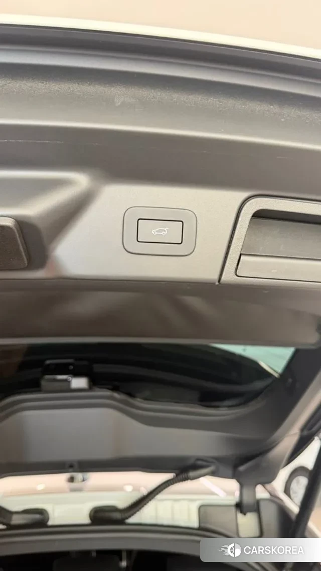 Land Rover Range Rover Velar id 3341290 из Кореи 10