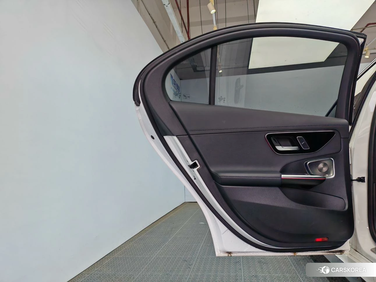 Mercedes-Benz Class C id 4440543 из Китая 10