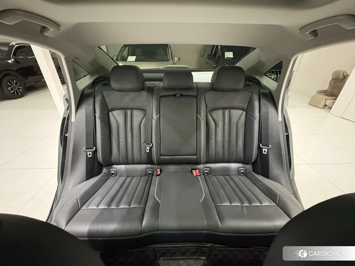 Volkswagen Passat id 4421046 из Китая 10