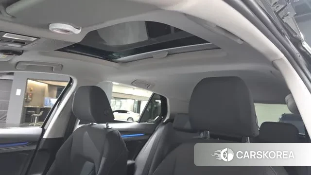 Volkswagen Golf 8th Generation id 3638854 из Кореи 10