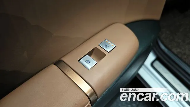 Hyundai Grandeur Hybrid (GN7) id 2699228 из Кореи 10