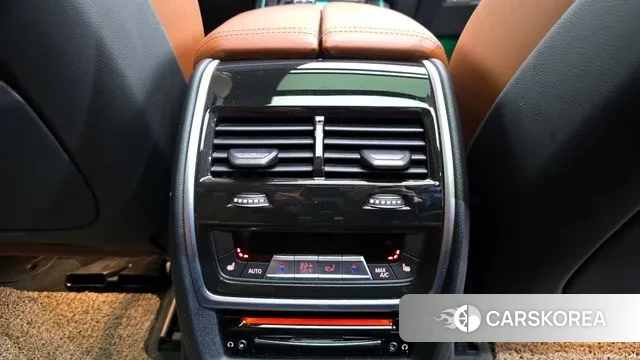 BMW X7 (G07) id 3342836 из Кореи 10