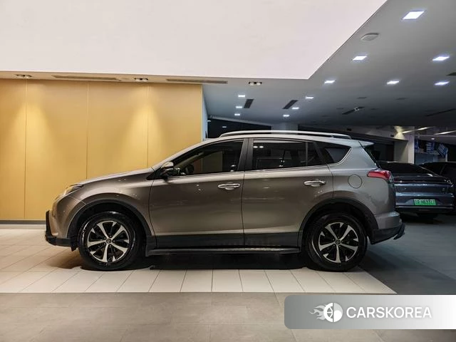 Toyota RAV4 Rongfang id 4220617 из Китая 10