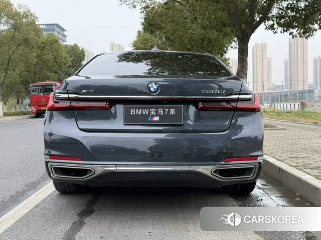 BMW 7 series id 4242191 из Китая 10