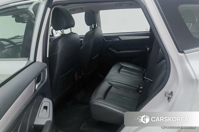 Roewe eRX5 id 3913786 из Китая 10