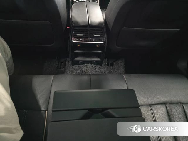 BMW 5 Series (G30) id 4310832 из Кореи 10