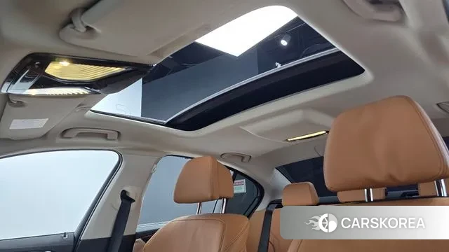 BMW 5 Series (G30) id 3011526 из Кореи 10