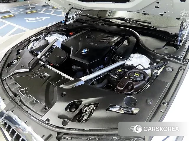 BMW 5 Series (G30) id 3722443 из Кореи 10