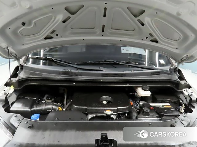 Hyundai The New Grand Starex id 4937483 из Кореи 10
