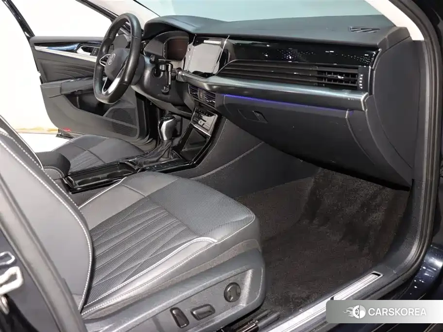 Volkswagen Passat id 4515402 из Китая 10