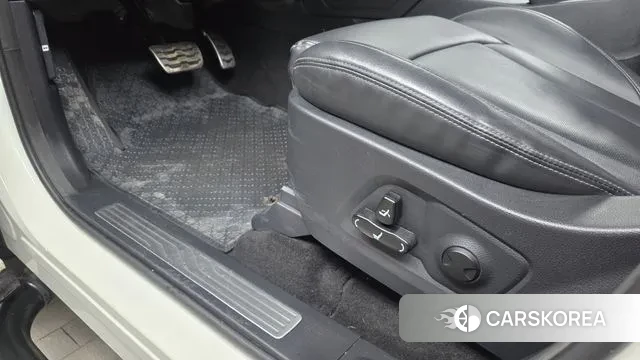 Ssangyong The New Rexton Sports Cannes id 3281424 из Кореи 10