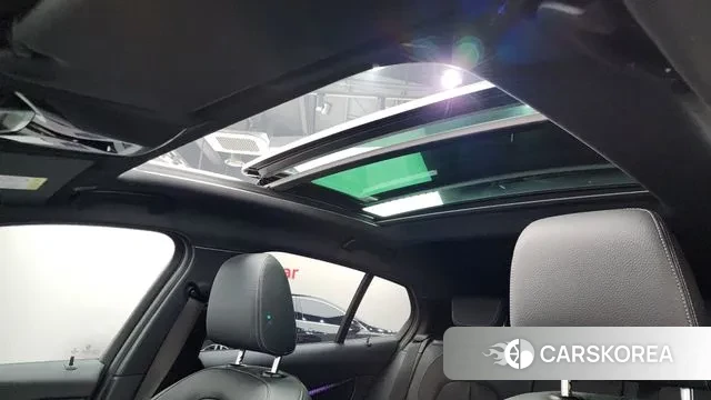 BMW 1 Series (F40) id 3770777 из Кореи 10