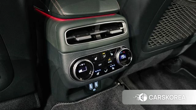Genesis GV70 id 4636578 из Кореи 10