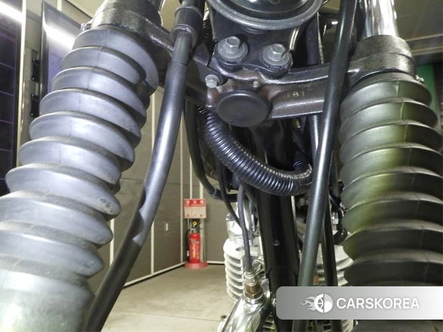 Yamaha SR 400 id 3945450 из Японии 10