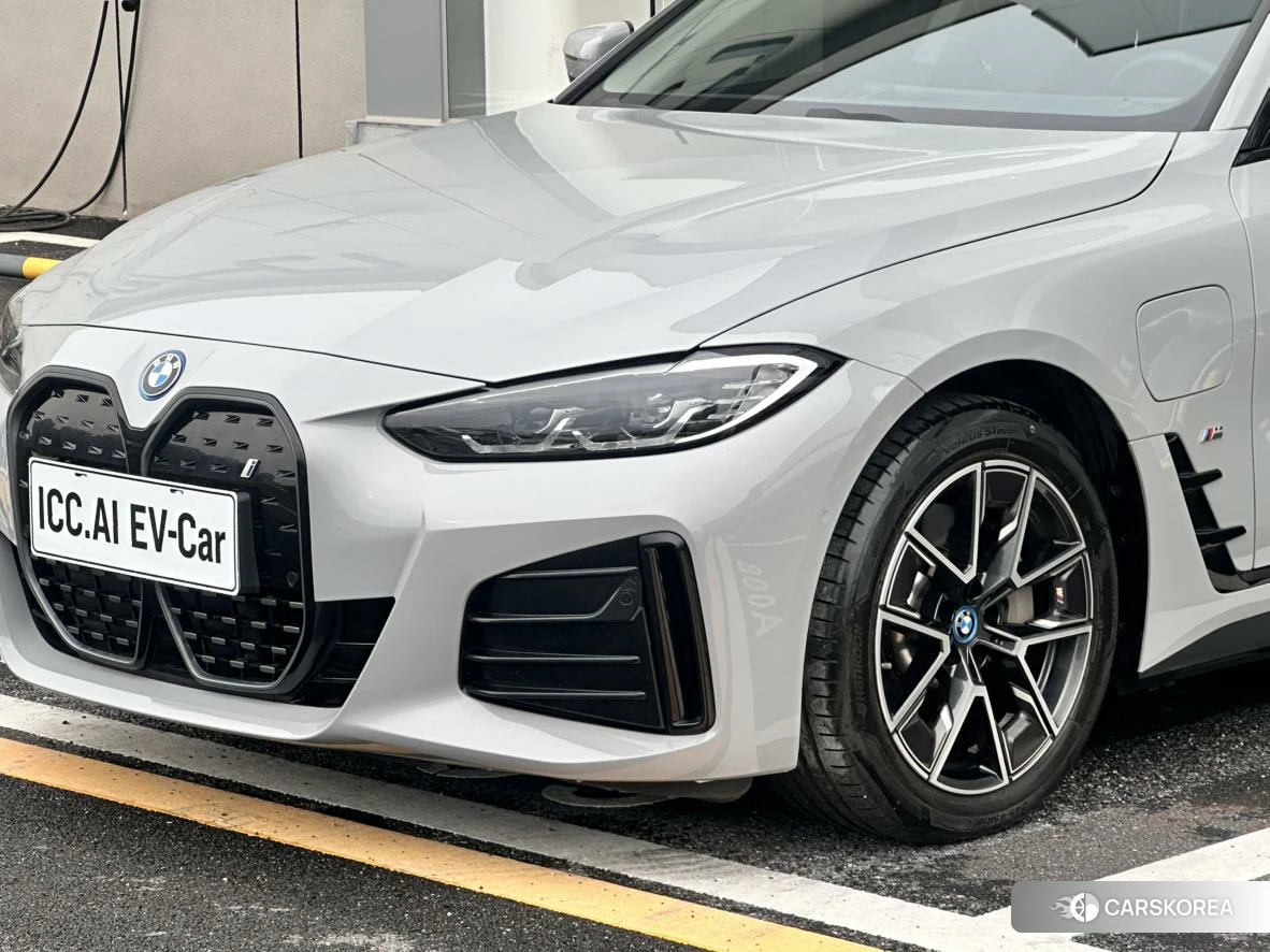 BMW i4 id 4420081 из Китая 10