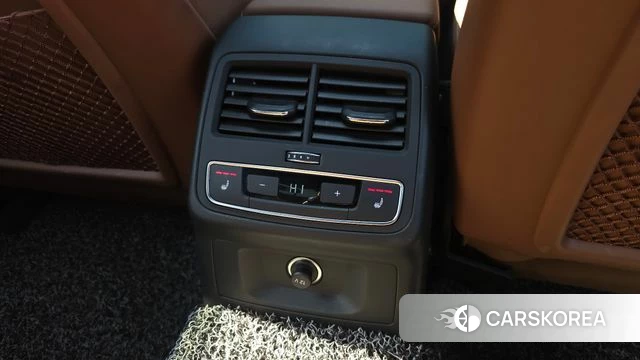 Audi A4 (B9) id 3904563 из Кореи 10