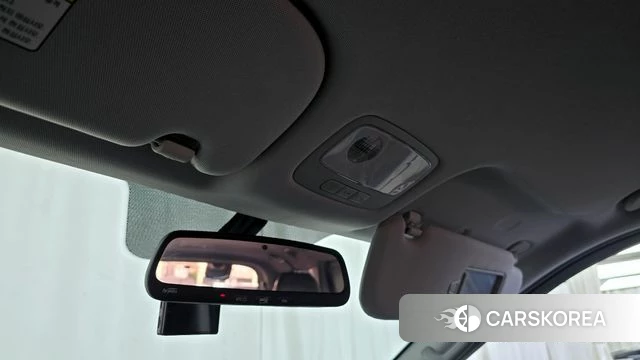 Hyundai The New Grand Starex id 3936604 из Кореи 10