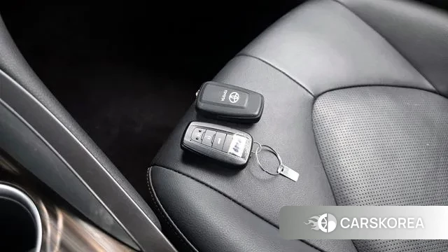 Toyota Camry (XV70) id 2981957 из Кореи 10