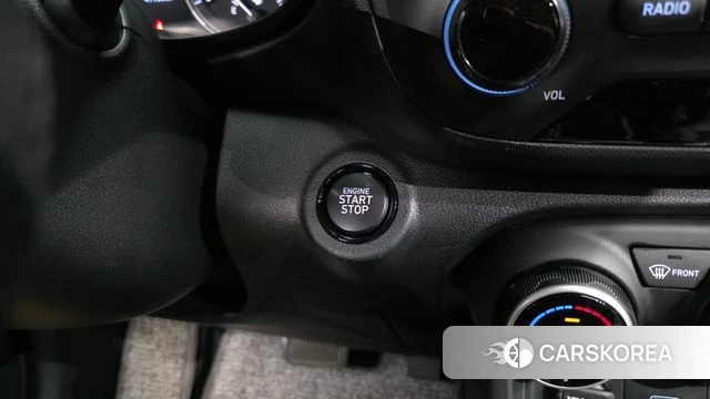 Hyundai Venue id 4496181 из Кореи 10