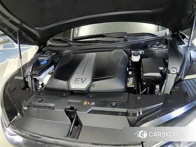 Kia EV6 id 3399559 из Кореи 10