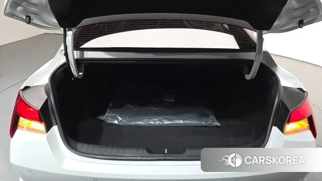 Hyundai Avante (CN7) id 3439223 из Кореи 10