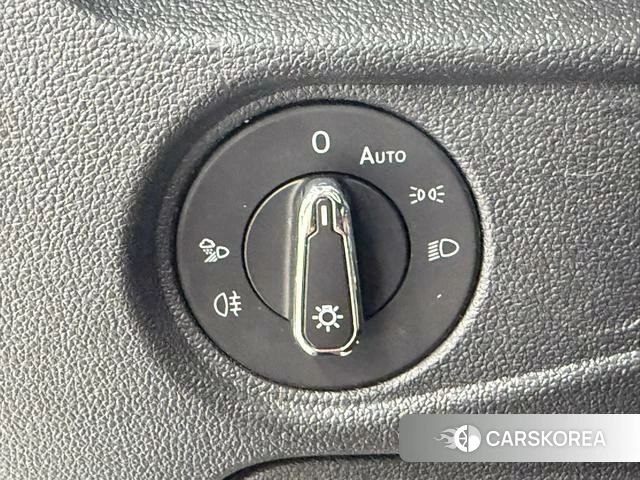 Volkswagen Passat id 4263094 из Китая 10
