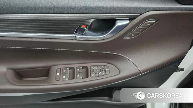 Hyundai Grandeur IG id 4430581 из Кореи 10