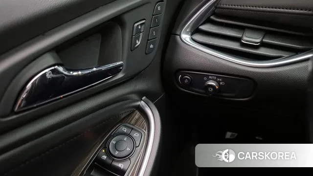 Chevrolet (GM Daewoo) All New Malibu id 3672658 из Кореи 10