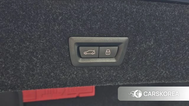 BMW 3 Series (G20) id 4539666 из Кореи 10