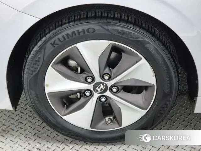 Hyundai Ionic Electric id 3641753 из Кореи 10