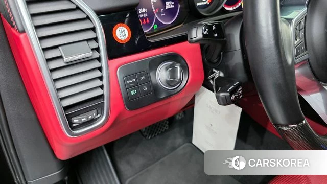 Porsche Cayenne (PO536) id 4223939 из Кореи 10