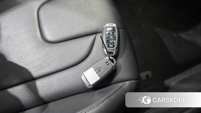 Hyundai Avante (CN7) id 4186408 из Кореи 10