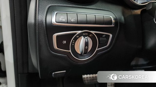 Mercedes-Benz C-Class W205 id 4620579 из Кореи 10