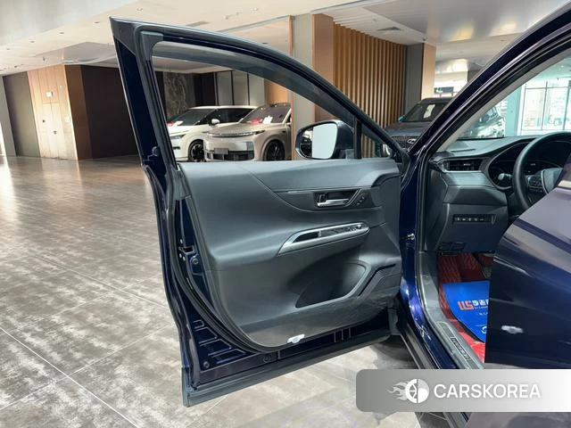 Toyota Ling Fang HARRIER id 4365640 из Китая 10