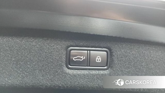 Genesis G90 id 4495802 из Кореи 10