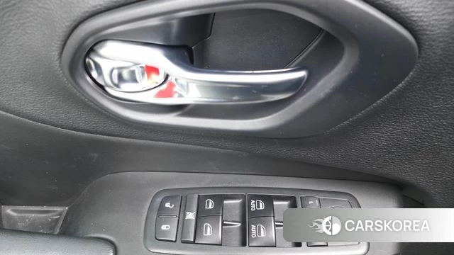 Jeep Cherokee (KL) id 4794887 из Кореи 10