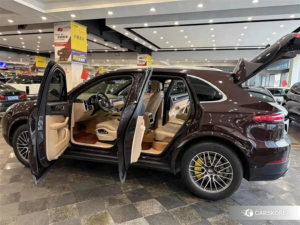Porsche Cayenne id 4554145 из Китая 10