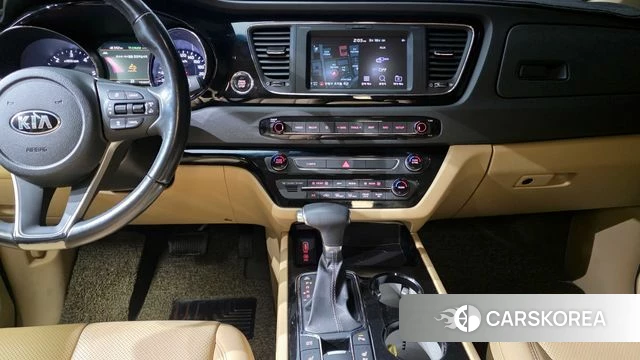 Kia The New Carnival id 3795957 из Кореи 10