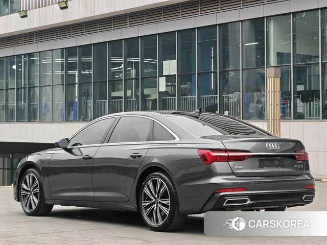 Audi A6L id 3939261 из Китая 10