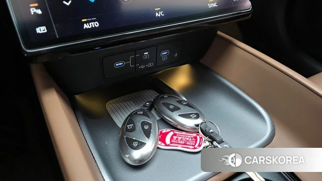 Hyundai Grandeur (GN7) id 4613226 из Кореи 10