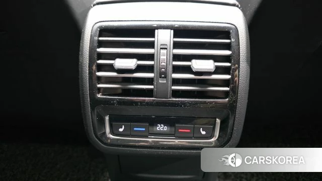 Volkswagen Passat GT (B8) id 4508565 из Кореи 10
