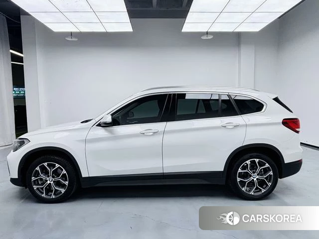 BMW X1 id 4314077 из Китая 10