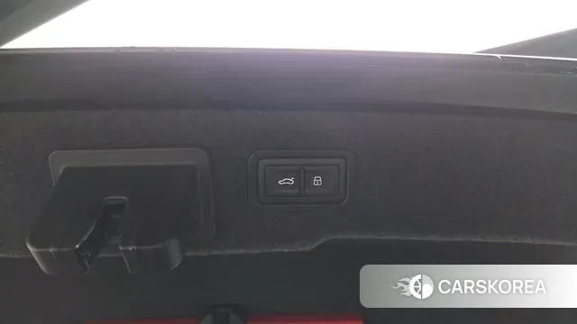 Audi A8 (D5) id 3736165 из Кореи 10