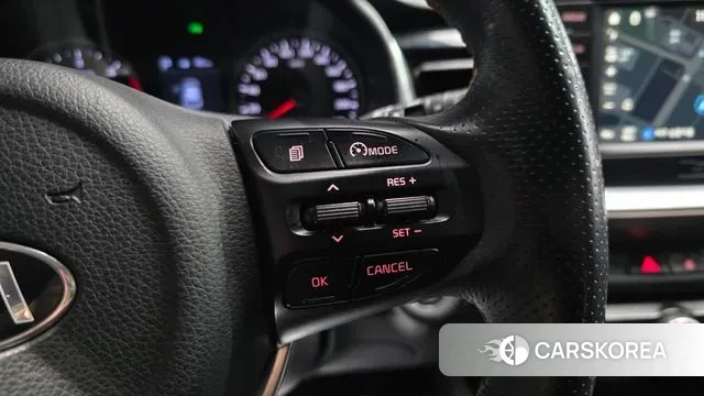 Kia Stonic id 3789755 из Кореи 10